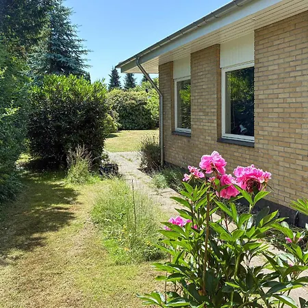 3 Bedroom Gorgeous In Nyaraló